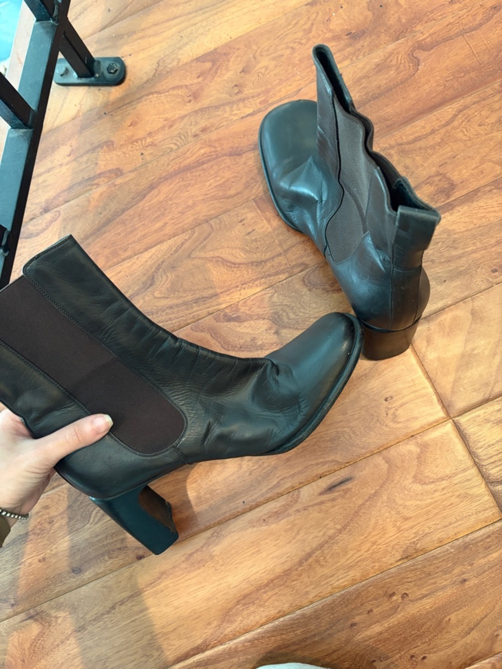 Authentic Gucci Vintage Brown Leather High Ankle Heeled Chelsea Boots Size 39.5 - Picture 11 of 11